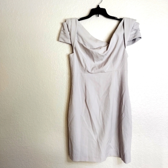 Black Halo Jackie O Sleeveless Sheath Dress in light grey sz 6 - Picture 1 of 9